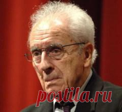 30 июля в 2007 году умер Микеланджело Антониони-КИНОРЕЖИССЕР