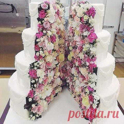 (1) Facebook