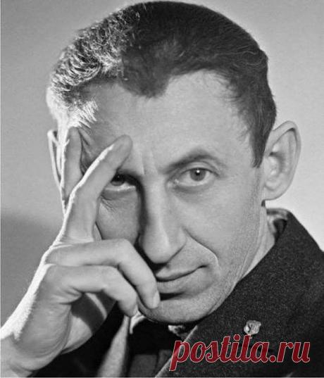 Владимир Басов