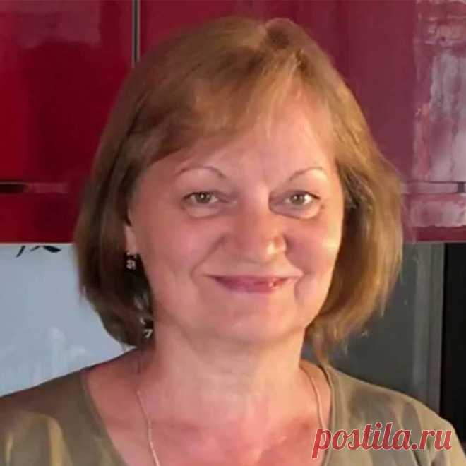 Просто марина Женский блог о рукоделии и моде покажет вам мастер классы рукоделия, модели, схемы, узоры и обучение вязанию. Здесь же вы найдете модные новости, советы с чем носить кардиган или платье-футляр, капсульный гардероб, а так же найдете мастер классы новости моды, сеты одежды.