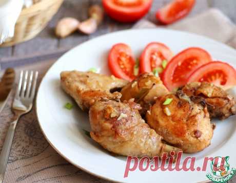 Жареная курица с чесночной заправкой