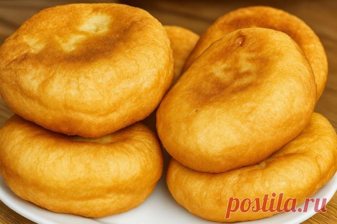 Самые вкусные и сочные беляши! Лучшее тесто для беляшей и пирожков! Пошаговый рецепт!
Сегодня готовлю беляши — они получаются невероятно сочными, с тестом, которое просто тает во рту. Очень рекомендую приготовить вместе со мной!  
Тесто:
- Мука - 450-480 гр (3 стакана 250 мл, без горки)
- Вода - 150 мл.
- Молоко - 100 мл.
- Дрожжи свежие - 15 гр (5-7 гр сухих или 1,5 ч.л.)
- Яйцо - 1 шт.
- Сахар - 1,5 ч.л.
- Соль - 1 ч.л.
- Масло растит. - 3 ст.л.

Начинка:
- Фарш свиной -...