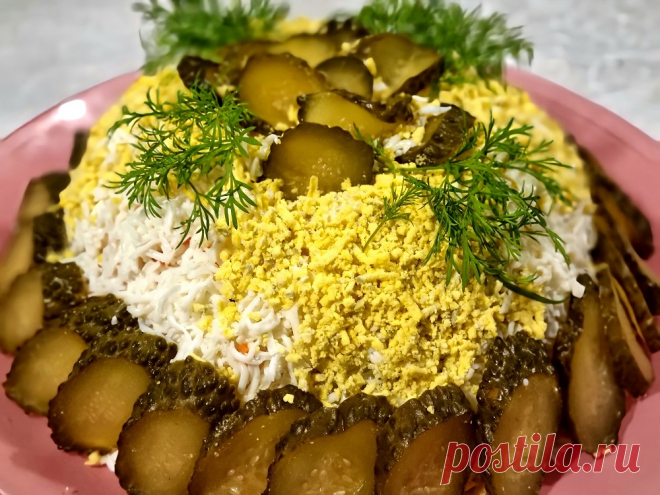 САЛАТ на ПРАЗДНИЧНЫЙ СТОЛ, покорит своим вкусом
Ссылка на видео:
https://youtu.be/B4JKfbnkTtI
Этот салат украсит ваш праздничный стол своей подачей, а также покорит отменным вкусом