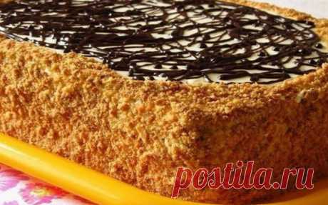 ПЫШНЫЙ МЕДОВИК СО СМЕТАННЫМ КРЕМОМ И ОРЕХАМИ...