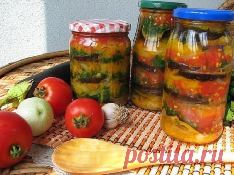 Баклажаны в медовом маринаде
Очень нежная и вкусная закуска! Из-за небольшого содержания уксуса можно закуску в разумных дозах предлагать даже детям. А приготовить такие баклажаны реально за час. Попробуйте - это замечательный вариант!
Понадобится:
3 баклажана,
3 моркови,
3 луковицы,
6 зубчиков чеснока,
пучок укр