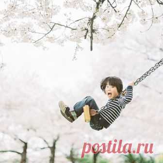 #haruandmina #pentax67 
developed and scanned by @yamacame
with @kodak_photo Portra 160 #kodak_photo
