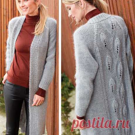 Вяжем для себя   
ВАМ ПОТРЕБУЕТСЯ

Пряжа 1 (100 % шерсти; 150 г/280 м) — 4 (4) 4 (5) мотков серой меланжевой; 
пряжа 2 (75 % мохера, 25% шeлка; 25 г/125 м) — 8 (8) 9 (10) мотков серой; спицы №6,5 и 7; круговые спицы №6,5 длиной 80 см (лучше 2 пары для планок). УЗОРЫ И СХЕМЫ

РЕЗИНКА

1 лиц., 1 изн.

ЛИЦЕВАЯ ГЛАДЬ

Лицевые ряды — лицевые петли, изнаночные ряды — изнаночные петли. В круговых рядах все петли провязывать лицевыми.

УЗОР «ЛИСТОЧКИ»

Вязать по схеме.
ПЛОТНОСТЬ В...