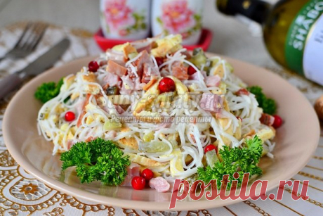 Праздничный салат с фунчозой. Рецепт с пошаговыми фото