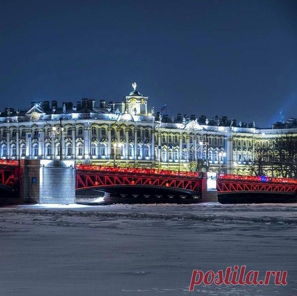 Спокойной ночи, любимый город!

Фото:romanvstu