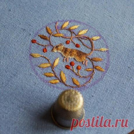 Вышитые художественные зарисовки Хлои Джиордано. Самые необычные иллюстрации | Мир Вышивки | Яндекс Дзен