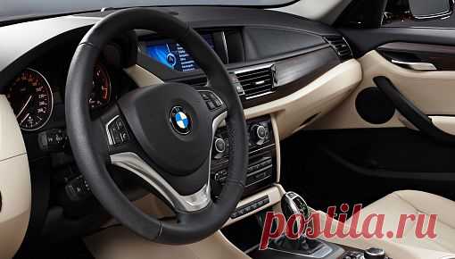 Купить BMW X1 (БМВ X1) у официального дилера | в продаже новый автомобиль BMW X1 по цене от 1290000 руб в Москве