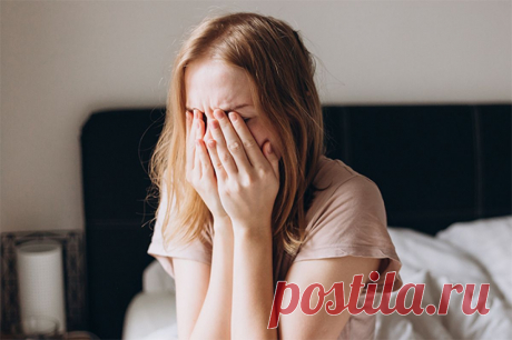 Почему развивается деменция У МОЛОДЫХ? Деменция традиционно воспринимается как заболевание пожилых, ведь она часто определяется именно у людей старшего возраста. Но деменция иногда встречается и у молодых людей.