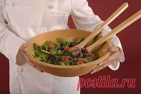 Низкокалорийные салаты — легко и вкусно : Заправка для низкокалорийных салатов - оливковое масло. / фото 1 | Woman.ru