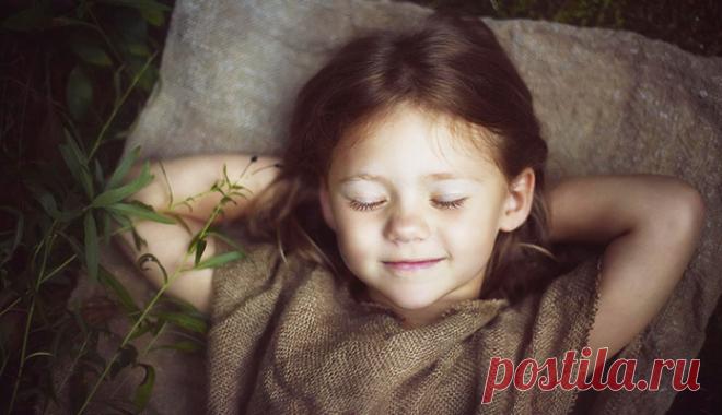 «А ты знаешь, что в мире война идёт?» Чудесное и жизнеутверждающее стихотворение.