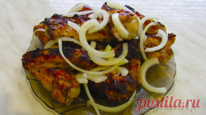 Куриные крылышки на мангале Рецепт шашлыка из куриных крылышек на мангале. Просто и вкусно.Для приготовления крылышек на мангале нам потребуются: 1 кг куриных крыльевсоевый соус - ­2ст.л.базилик – 1ч.л.мед – 1ч.л.черный перец - ...
