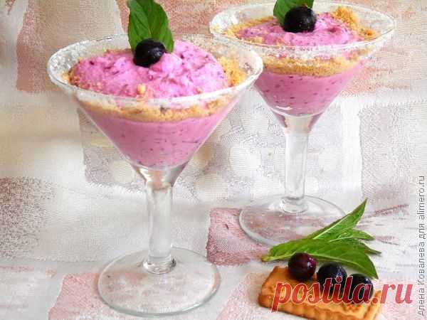 👌 Творожный десерт со смородиной, рецепты с фото Вкусный рецепт Творожный десерт со смородиной, пошаговый, с фото и отзывами 👍 Блюда из творога, Сметана рецепты, Рецепты сладостей, Творожный десерт, Быстрый десерт, Десерты для детей