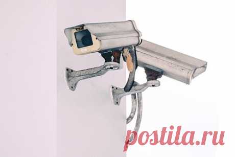 Приграничные с Украиной регионы попросили у властей миллиарды рублей. Губернаторы Курской, Брянской, Белгородской и Ростовской областей попросили у правительства России субсидии на внедрение аппаратно-программного комплекса (АПК) «Безопасный город». С такой просьбой граничащие с ДНР, ЛНР и Украиной регионы обратились к министру промышленности и торговли Денису Мантурову.