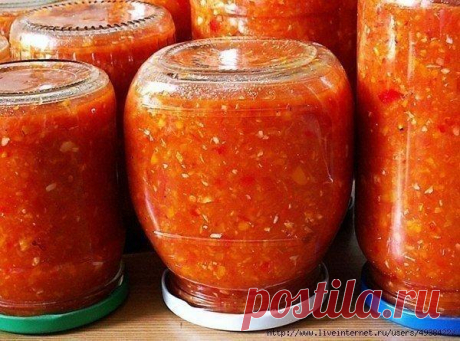 Аджика острая из кабачков.