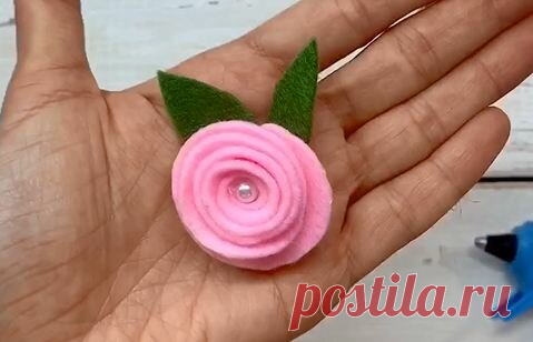 Роза из фетра. Своими руками, быстро и легко. | ИЗ ФЕТРА | Яндекс Дзен