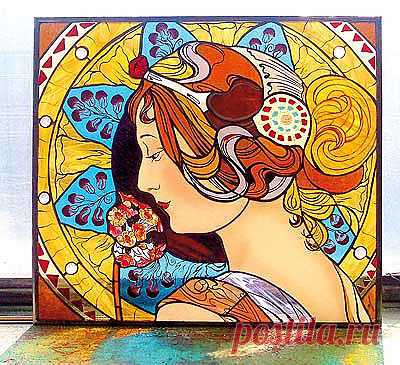 Создаем Стеклянные Витражи

На протяжении многих лет художественные витражи пользуются большой популярностью. Они уникальны и сами по себе, а также прекрасно сочетаются с другими элементами искусства.