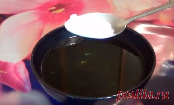 Средство от мокрых подмышек, которое в 2 раза сильнее дезодоранта! А дешевле, и вовсе, в 10 раз!