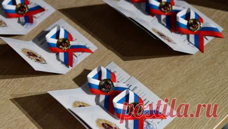 В России упростят допуск к сдаче ГТО. Россиянам с I и II группами здоровья для участия в массовом спорте, студенческих соревнованиях и сдаче норм ГТО с 1 сентября будет достаточно предоставить результаты диспансеризации или профосмотра. Об этом РИА Новости сообщил первый ...