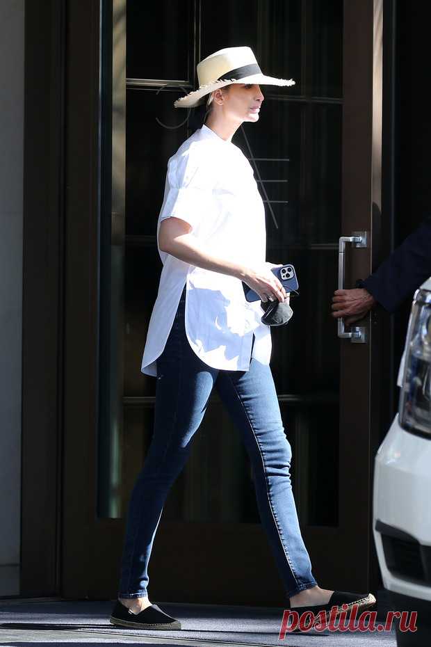 Максимально расслабленный образ Иванки Трамп