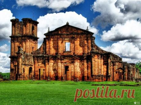 Развалины миссии Сан-Мигел-дас-Мисойнс Сан-Мигел-дас-Мисойнс – это древние руины, расположенные в бразильской провинции Риу-Гранди-ду-Сул. В переводе с португальского название означает «Миссия святого Михаила». Развалины Сан-Мигел-дас-Мисойнс являются частью Всемирного наследия ЮНЕСКО.В середине 17 века иезуиты-миссионеры...