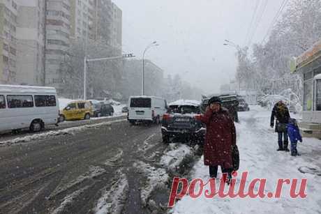 Молдавии предсказали демографическую пропасть. Лидер молдавской оппозиционной партии «Шанс» Алексей Лунгу предсказал стране демографическую пропасть. Как он отметил в публикации в своем Telegram-канале, к этому приведет политика нынешних властей страны. Лунгу посетовал на то, что с 2014 года рождаемость снизилась почти на 34 процента.