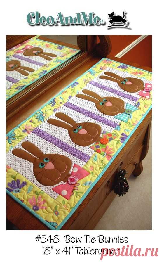 Bow Tie Bunnies- table runner pattern