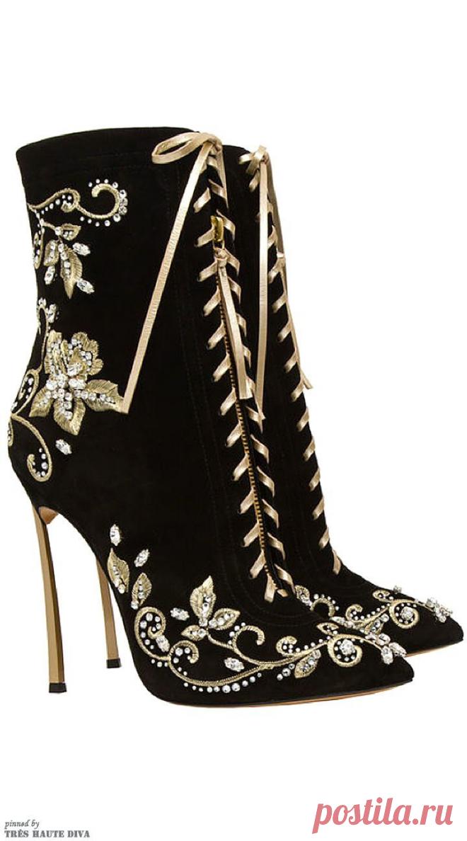 Найдено на сайте us.casadei.com.