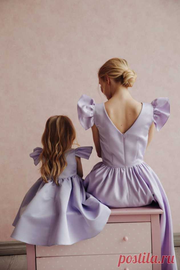 Mother and daughter — Yulia Prokhorova. Beloe Zoloto