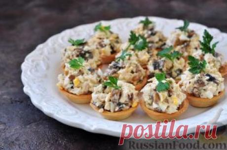 Рецепт: Тарталетки с курицей и грибами на RussianFood.com