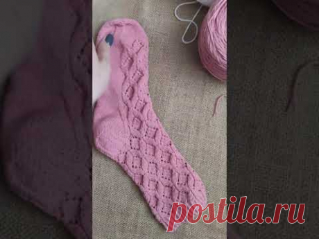 Ажурные носочки спицами. Видеообзор