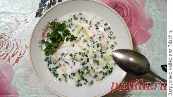 Хочешь вкусную окрошку? Минералки влей немножко!