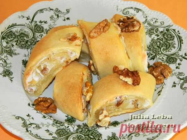 👌 Печенье с безе и грецкими орехами, рецепты с фото О том, чтобы испечь это чудесное печенье, я мечтала давно! Но каждый раз дело не двигалось из-за того, что в наличии не было грецких орехов. Как только они у меня появились, я прин...