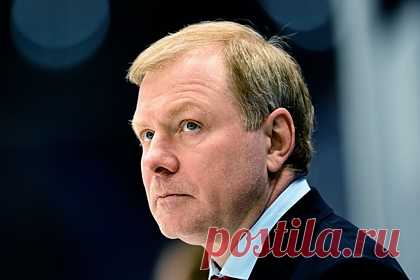 Тренер сборной России оценил историческое достижение Овечкина. Главный тренер сборной России по хоккею Алексей Жамнов выразил надежду на то, что форвард «Вашингтон Кэпиталс» Александр Овечкин уже в этом сезоне может выйти на второе место в списке лучших снайперов в истории Национальной хоккейной лиги (НХЛ). Для этого россиянину осталось забросить 35 шайб.