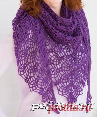 Фиолетовая шаль крючком «Ажурный ананас»