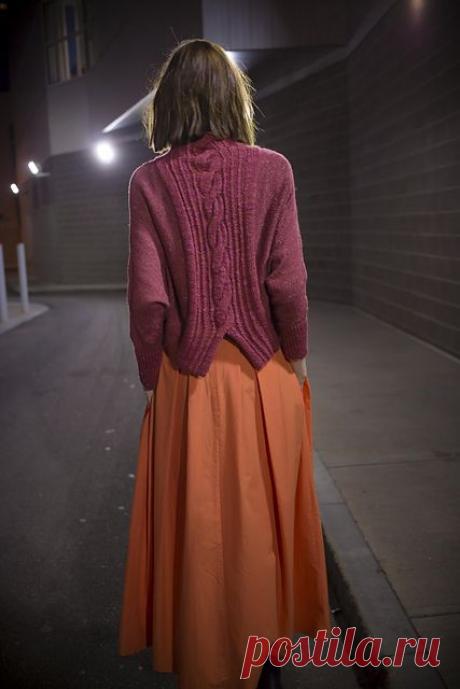 Свитер женский спицами Oporto от дизайнера Норы Гоган