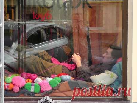 Russian site about stylish clothing alterations and interior. Can be read in any language via Google translator. #diy #diy fashion #craft #refashion