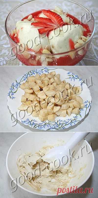десерт из замороженных бананов и клубники