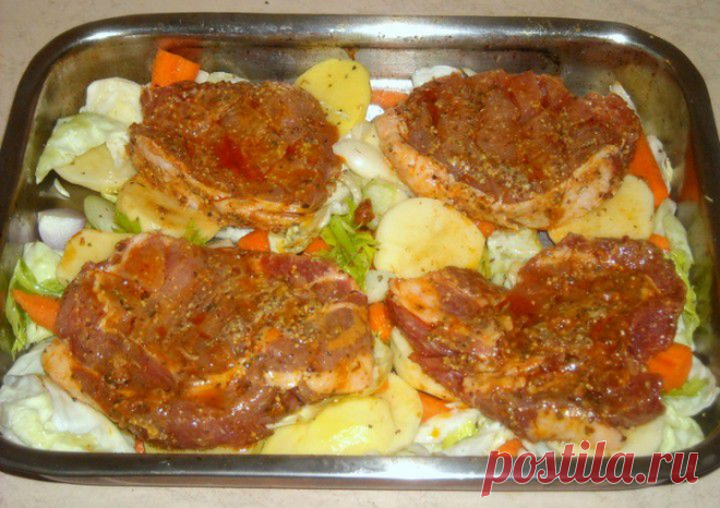 Мясо, запеченное с киви и овощами | Любимые рецепты