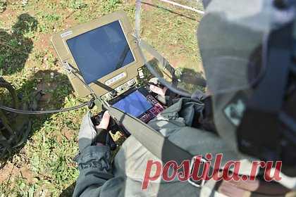 В российский детсад вызвали саперов из-за строчки из детской песни на асфальте. В Башкирии в детский сад вызвала саперов из-за напугавшей воспитателей надписи на асфальте. Написанная мелом надпись про «сто граммов взрывчатки» привела к тому, что всю территорию учреждения проверили служебные собаки. В полиции считают, что послание оставил кто-то из воспитанников.