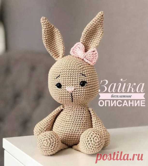 ​Зайка амигуруми Зайка амигурумиПодробное описание вязания находится ниже.