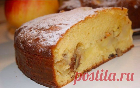 Шарлотка на сгущёнке