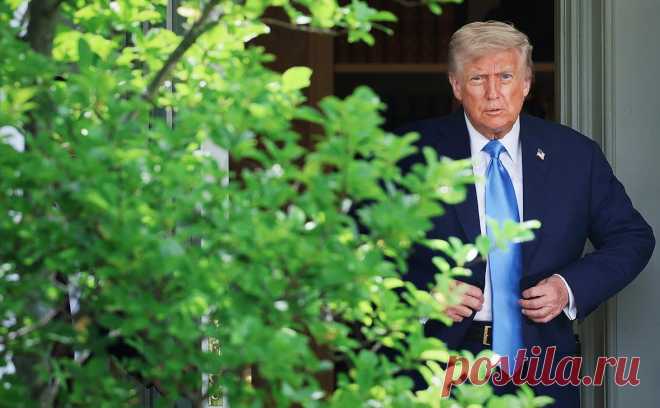 Трамп пригрозил Маску «серьезными последствиями» за поддержку демократов. Маску «придется заплатить» за поддержку демократов, заявил Трамп, не уточнив, какие именно меры готов принять. Он добавил, что не хочет восстанавливать отношения с бизнесменом и не планирует с ним разговаривать: «Я слишком занят»