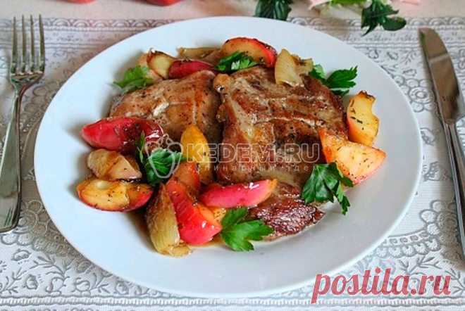 Свинина с карамелизированными яблоками