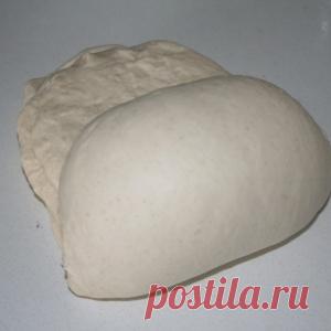 Как замесить дрожжевое тесто руками и почему оно будет лучше чем в миксере.