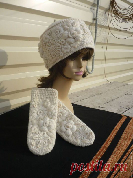 Комплекты аксессуаров ручной работы. Ярмарка Мастеров - ручная работа. Купить Комплект "Наталья",шапка и варежки,большой размер. ручная работа. Handmade.