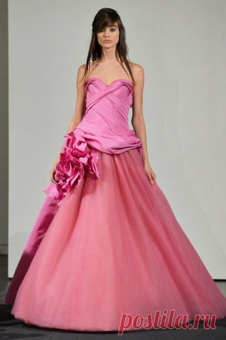Розовые свадебные платья Vera Wang фото коллекции 2014-2015